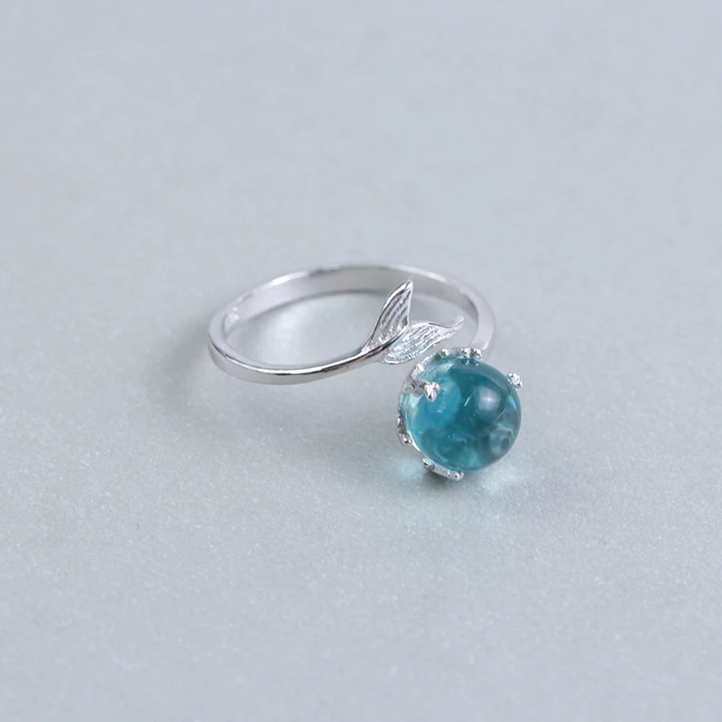 Серебряное кольцо с голубым кристаллом в виде пузырьков русалки Открытое
