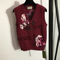 2021 luxury design flower jacquard womens knitted vest fashion temperament v neck sleeveless womens pullover knitted vest