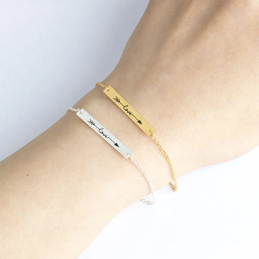 Женский и мужской браслет со стрелками золотого цвета с длинными ручками