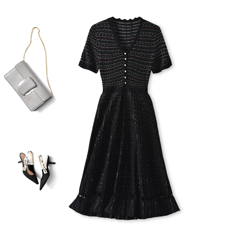 

2021 Hot Sale Time-limited 20538 (3 Room 5 On 5) Not Make Web Celebrity Figure Sets V-neck Stripe Knit Dress Is 57