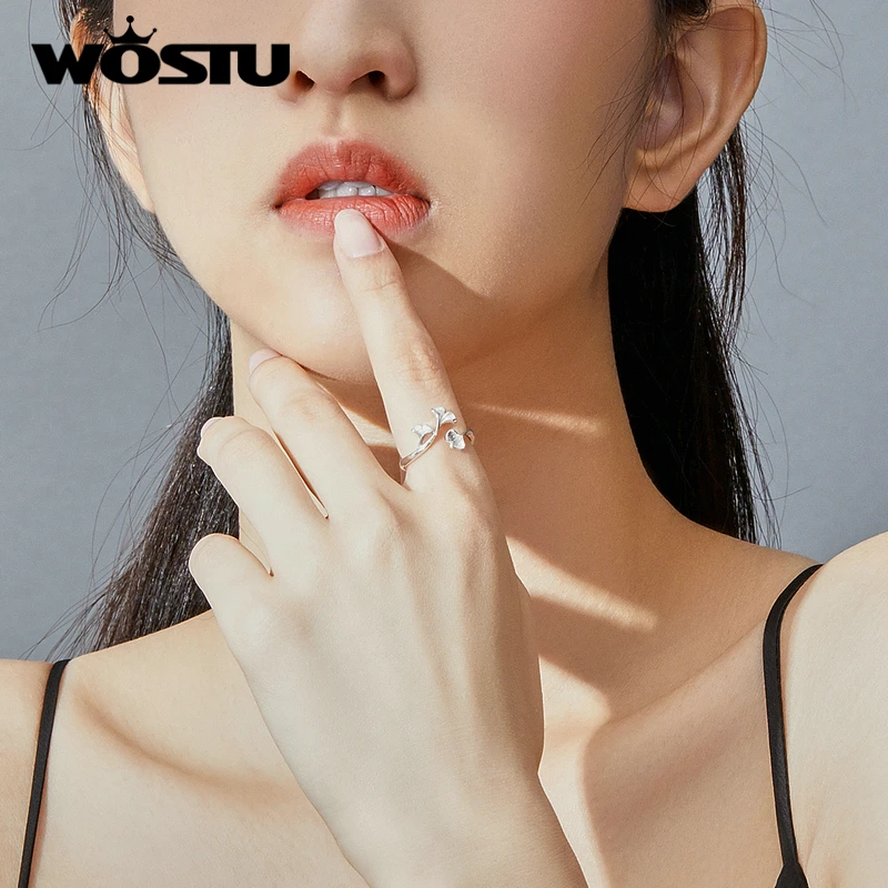 Женское кольцо из серебра 925 пробы с цветком и розовым золотом - купить по