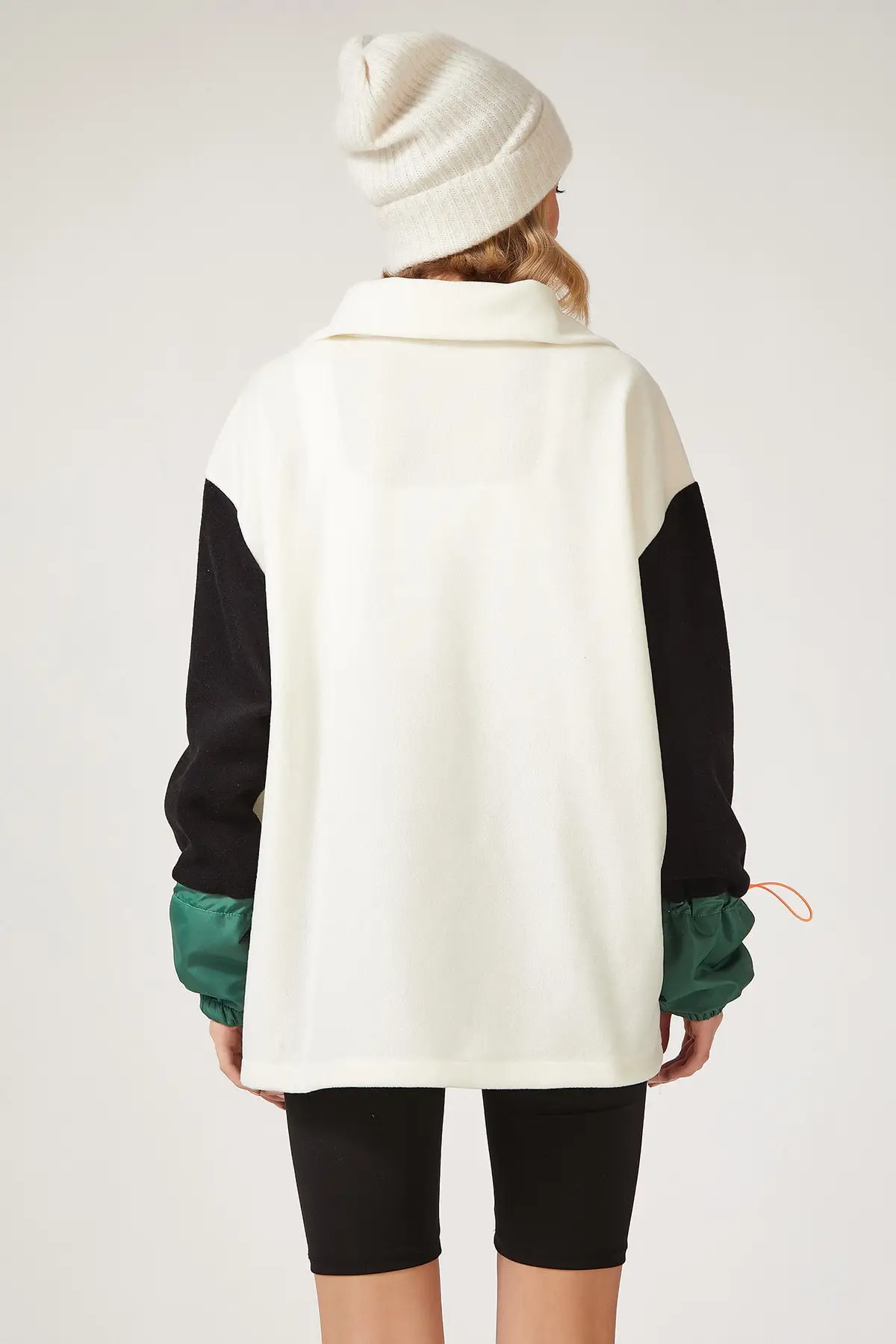 

Female Ecru Bag Polar Oversize Sweatshirt
