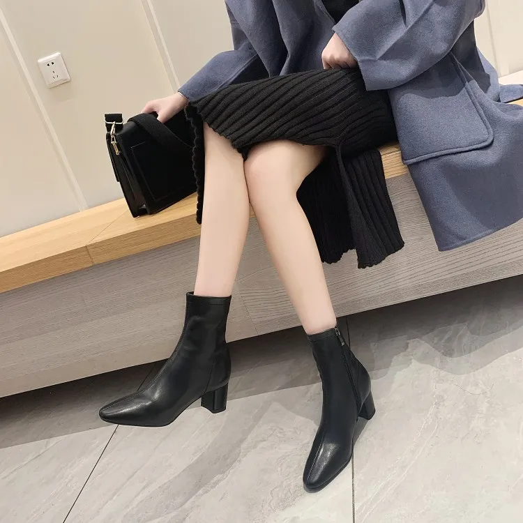 Женские ботинки из овечьей кожи Tanariya однотонные на толстом среднем каблуке