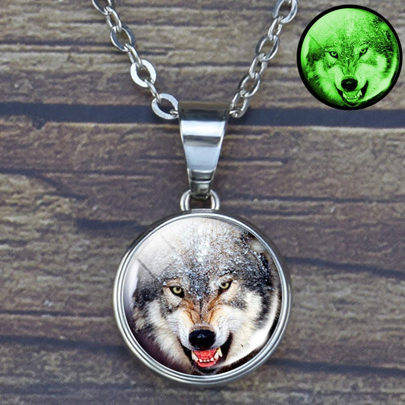

Luminous Wolf Jewelry Glow In The Dark Wolf Head Pendant Snap Button Necklace Men Fashion Accessories