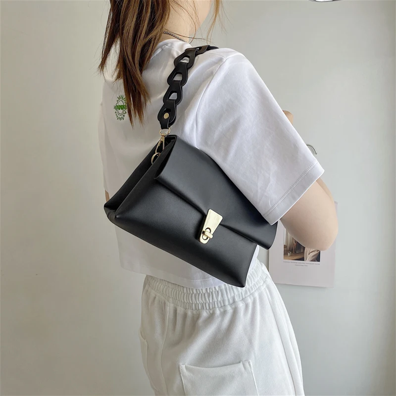 

Сумка через плечо женская, тканая, с ремешком, 2021