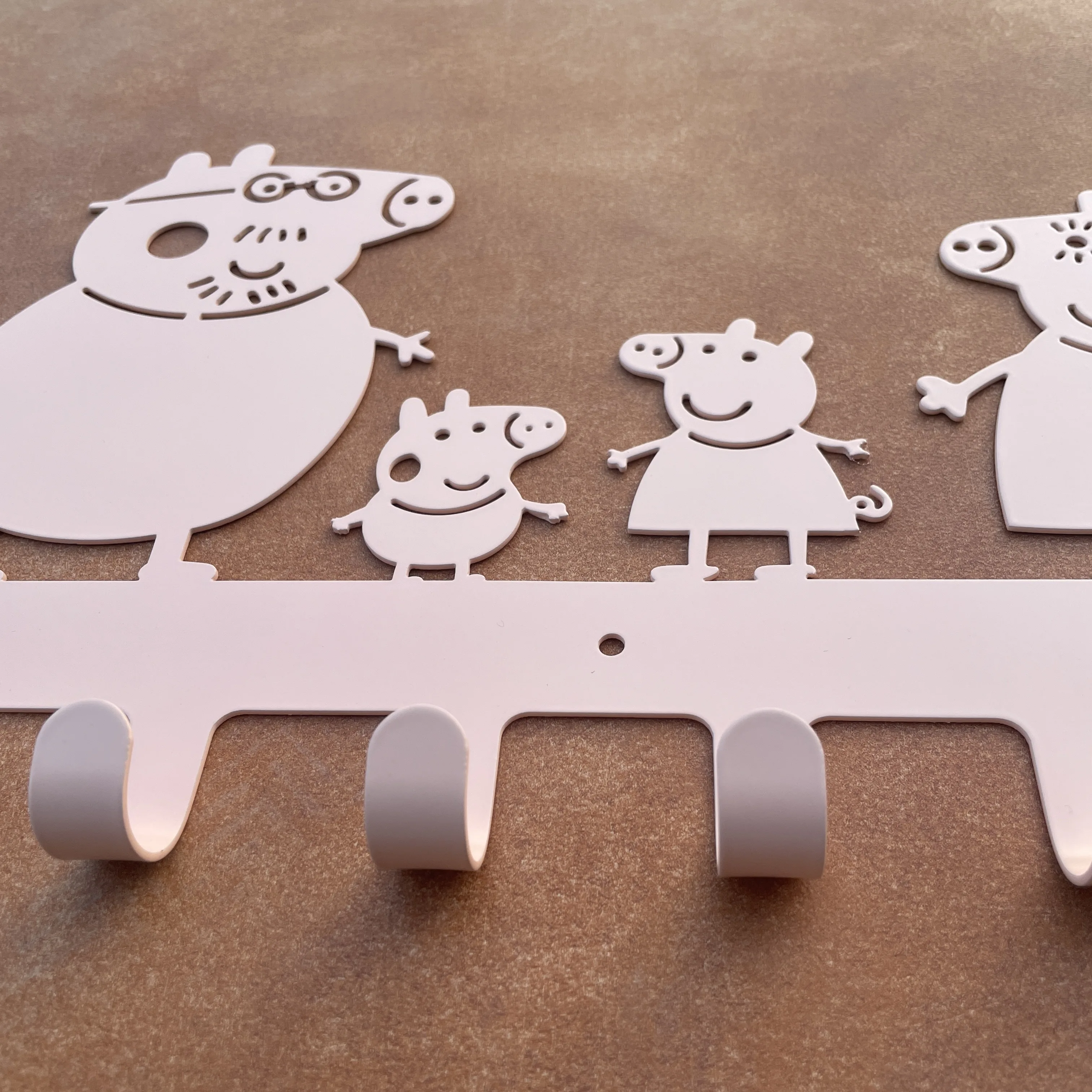 

INS Cartoon Free Nail Iron Hanger Children Room Decoration Clothes Metal Hanger Wall Hanging Pink Door Coat Rack Hook For Baby