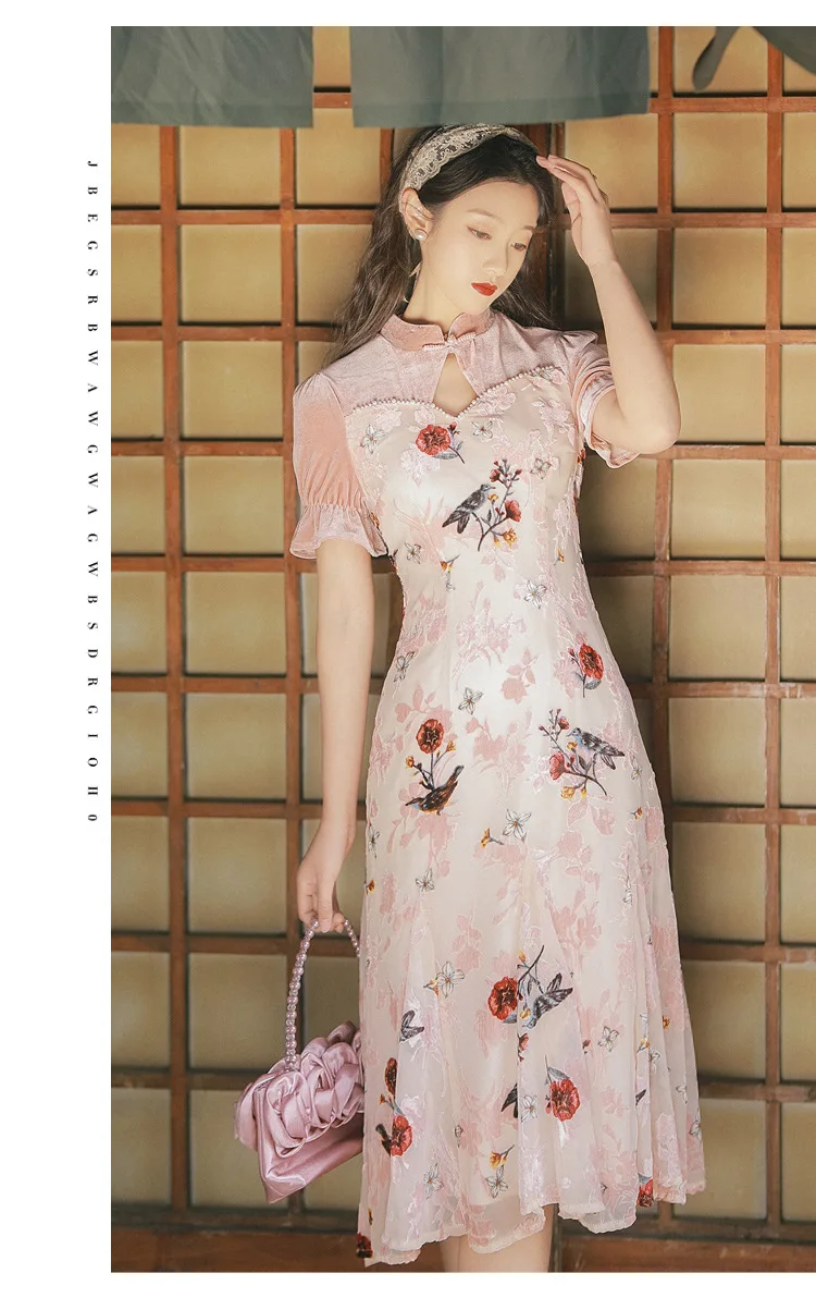 

Vintage Dress Rose Pierced Standing Collar High Waist and Short Sleeve Lace Stitching Retro and Improved Cheongsam Dress