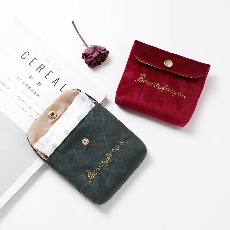 

Embroidered Letter Tampon Storage Bag Sanitary Pad Pouch Girls Cosmetic Bags Makeup Lipstick Key Earphone Data Cables Organizer