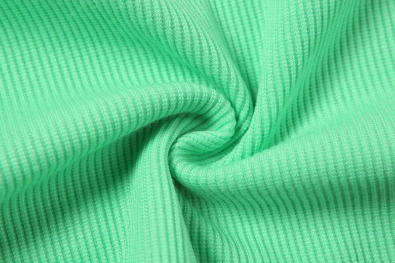 

Summer Off-Shoulder Irregular Halterneck Short-Sleeved Black And Green Splicing Structure Reorganization Series Girl Blouse