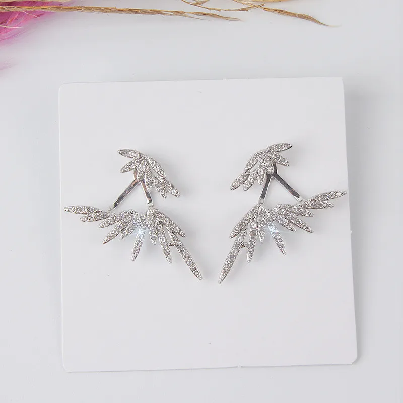 Новинка 2019 Длинные металлические серьги Dominated в гипербольском стиле с крыльями