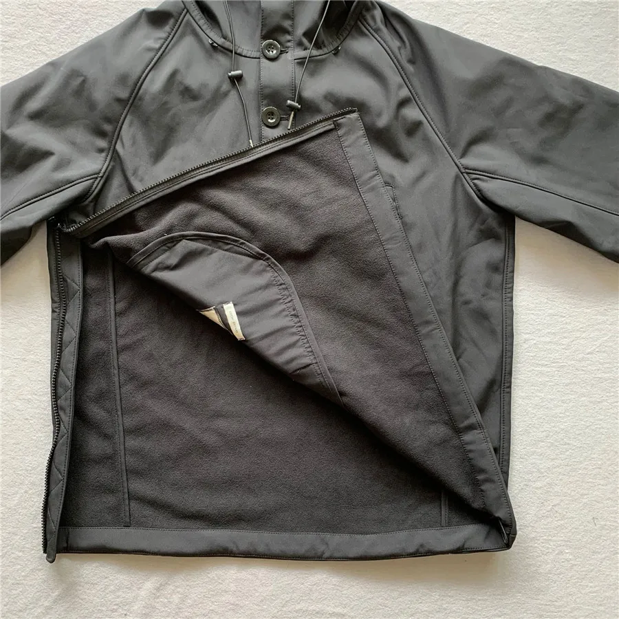 

2021 Good Quality Windproof Jacket Plus Velvet Autumn And Winter Loose Men's Jacket Glasses Decoration Large Pocket Design