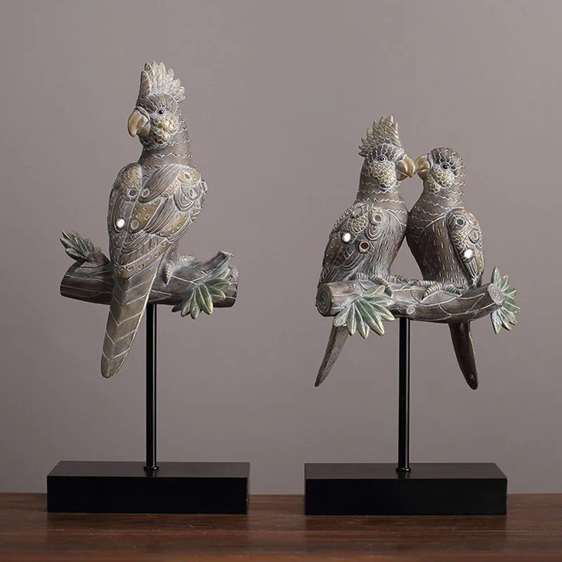 

Nordic Retro Bronze Parrot Artware Animal Sculpture Home Decoration Accessories Modern Art Ornament Resin Statue Room Craft Gift