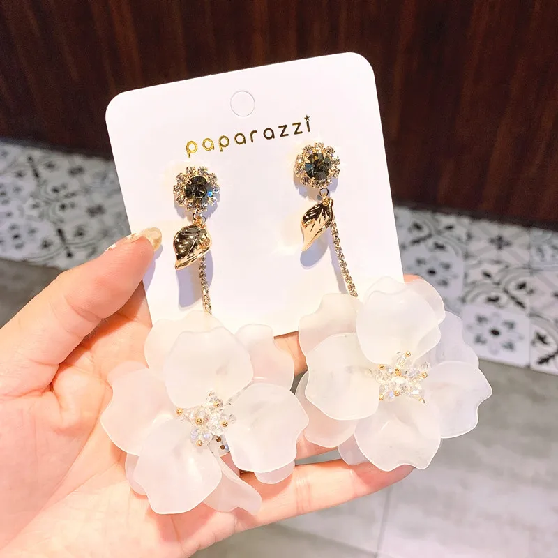 Korea hot fashion jewelry exaggerated hand-woven large white flower earrings long holiday party statement for women | Украшения и
