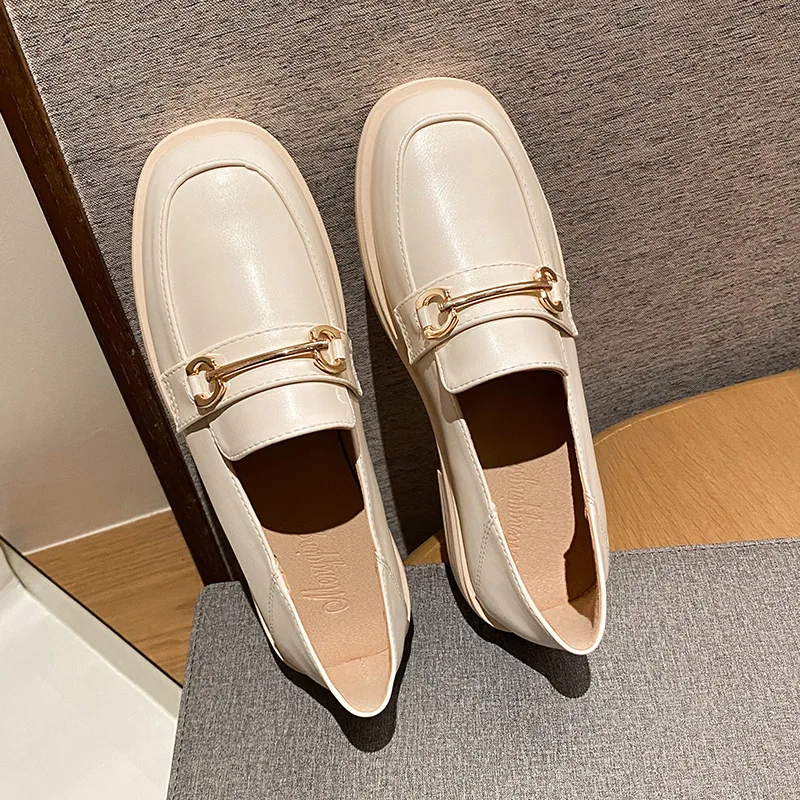 England 2021 NEW Women Shoes Fashion Loafers Round Toe Platform Shoes Solid Slip-on Plus Size 43 Luxury Brand Shoes Women