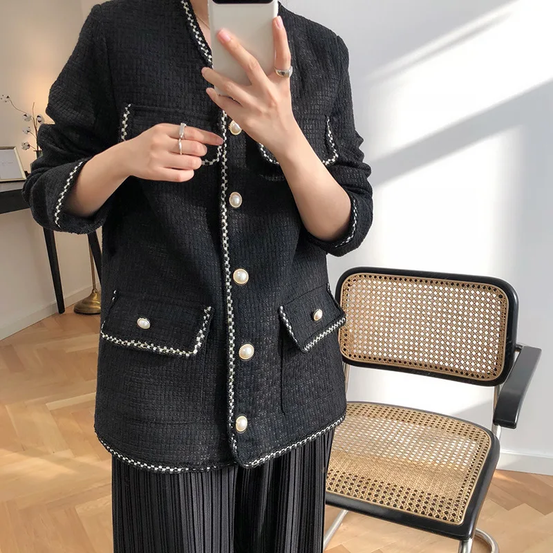 

new style woolen coat light mature women medium long overcoat winter elegant tweed all-matched lady fashion black creamy-white