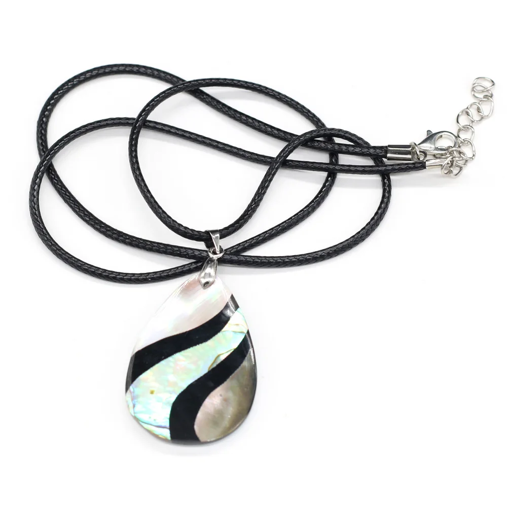 

Natural Shell Pendant Necklace Exquisite Waterdrop Abalone Shell White Black Shell Charms Wax Thread for Women Jewelry Necklace