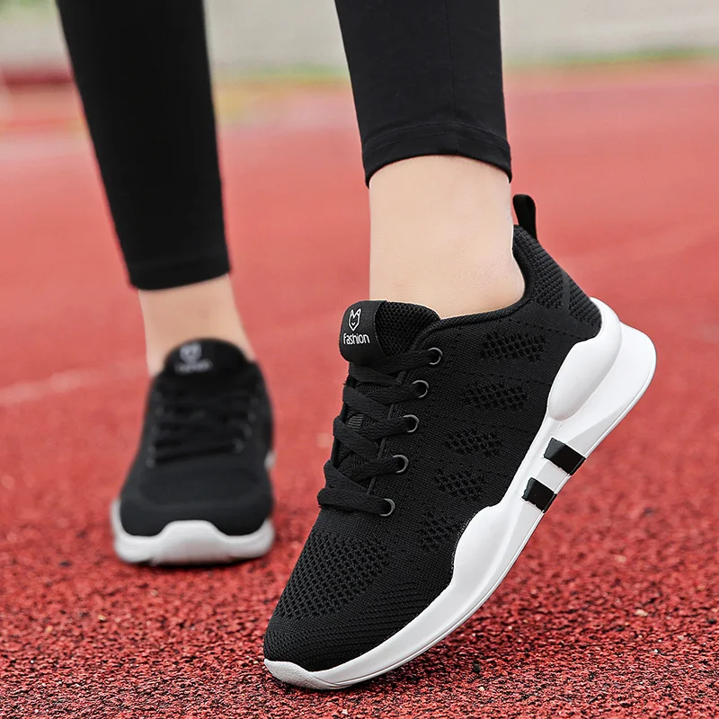 Женская обувь из сетчатого материала Спортивная для женщин белые женские