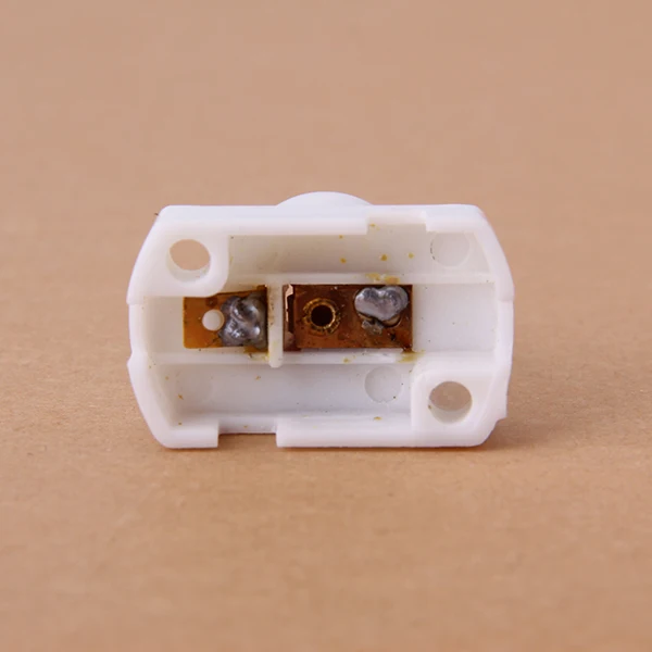 

AC 220V E12 Socket Plastic Light Lamp Holder for E12 Screw Type Bulbs 50/60Hz