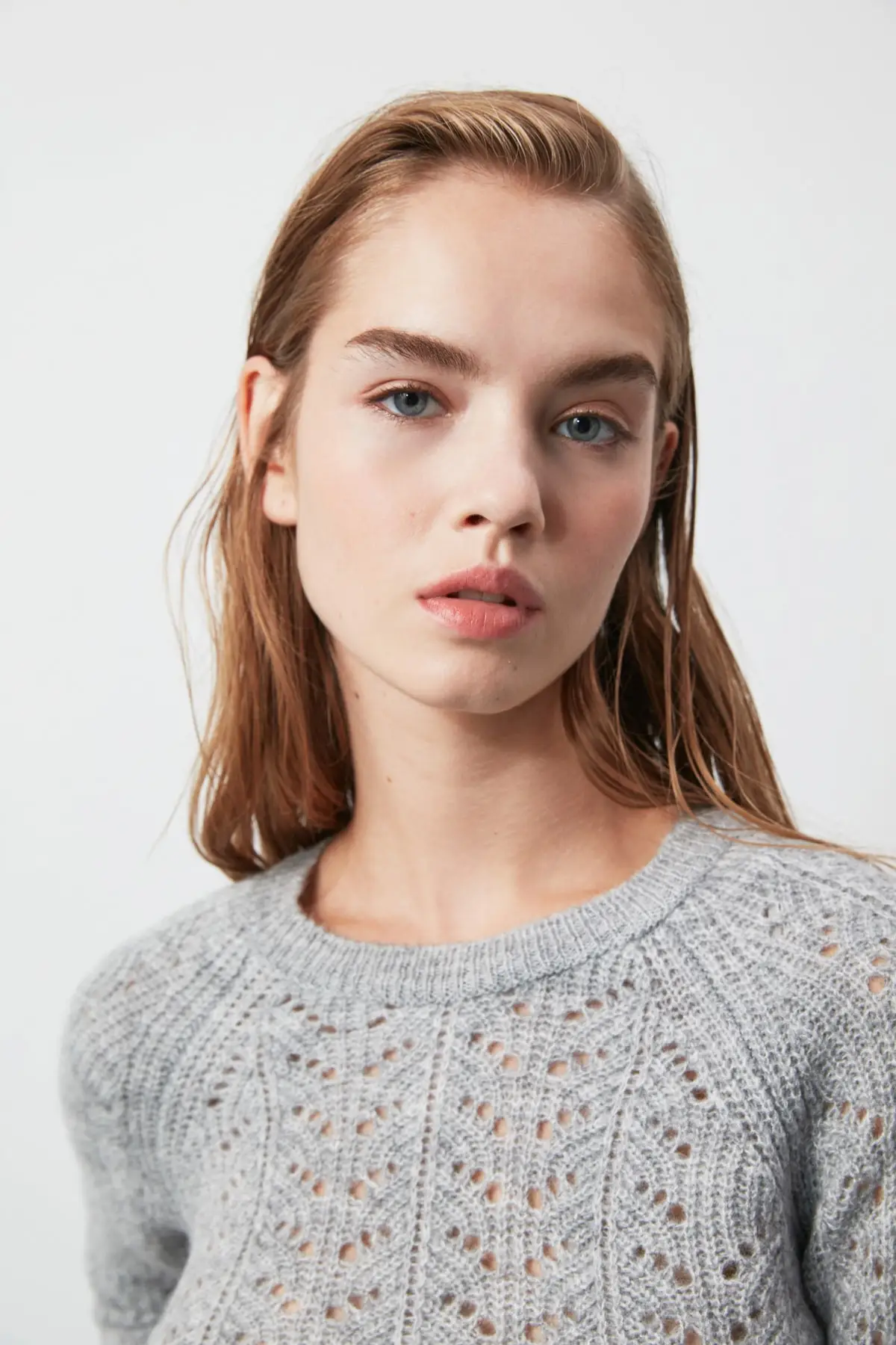 

Trendyol Mesh Detailed Knitwear Sweater TWOAW21KZ1084