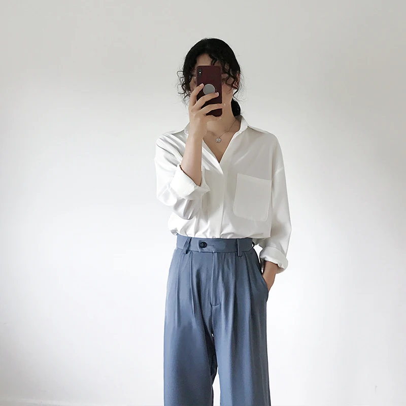 

Style White Shirts for Women Turn-down Collar Pockets Women Blouse Tops Elegant Workwear Female Tops 2020 Autumn