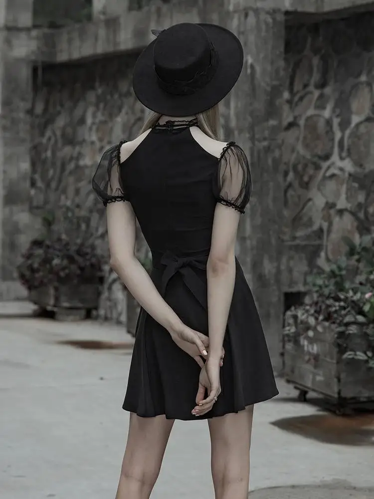 Женское мини-платье с квадратным вырезом и кружевным чокером PQ525 в стиле панк