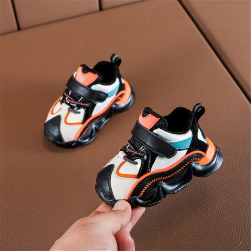 2019 г. Зимняя детская обувь короткие меховые кожаные кроссовки для маленьких