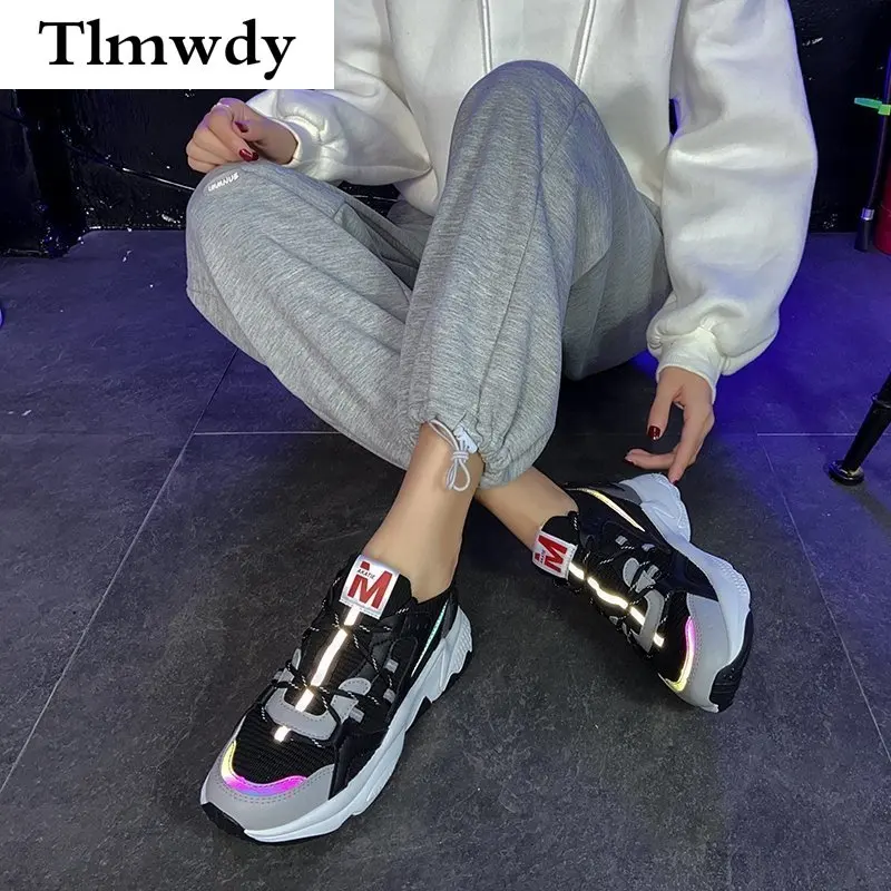 

2021 Spring New Mesh Breathable Woman Sneaker Casual Platform Lace-up Woman Vulcanized Shoes Walking Comfortable Woman Shoes