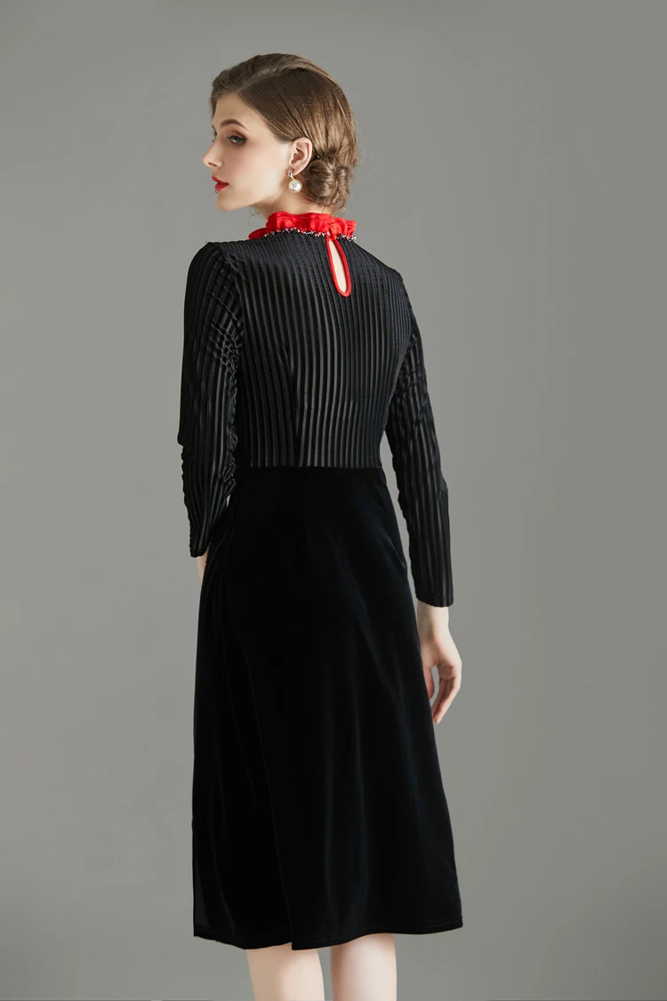 Модное подиумное женское платье с гофрированным воротником и длинными рукавами