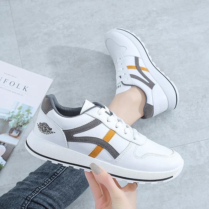

2021 Women On Sneakers White Breathable Tennis Sport Sneakers Genuine Leather LightWeight Walking Shoes Flats shoes Casual Slip