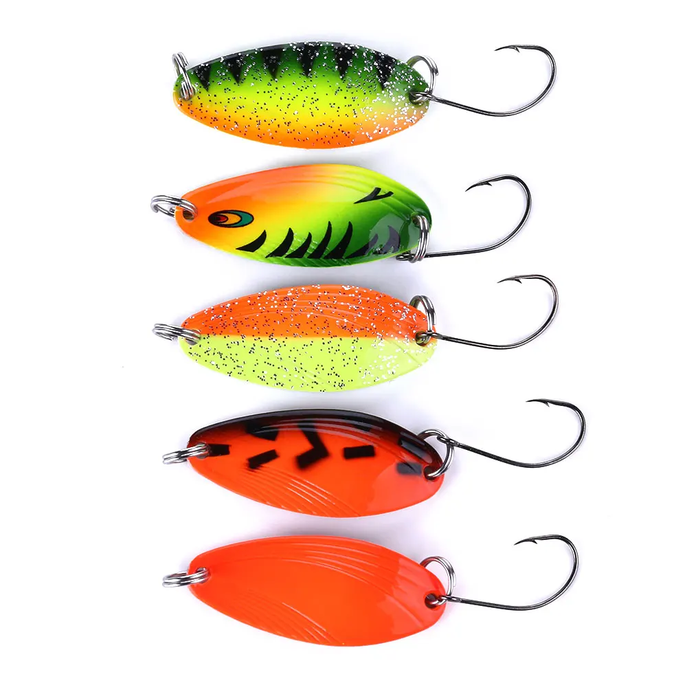 

5pcs Spinner Fishing Lures 4.5cm 3.2g Wobblers CrankBaits Jig Metal Sequin Trout Spoon With Single Hook for Carp Fishing Pesca