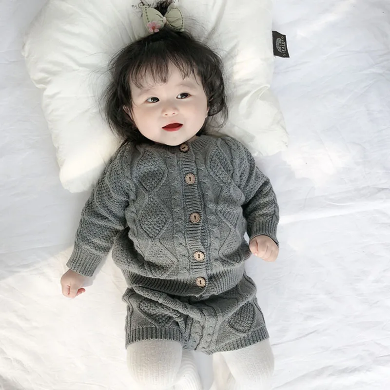 

Autumn Winter Cotton Toddlers Boys Girls Set Baby Knit Sweater Cardigan + Shorts Suit New Children Clothing Baby Clothes Suit