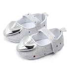 Туфли детские на мягкой подошве, с блестками, в форме сердца