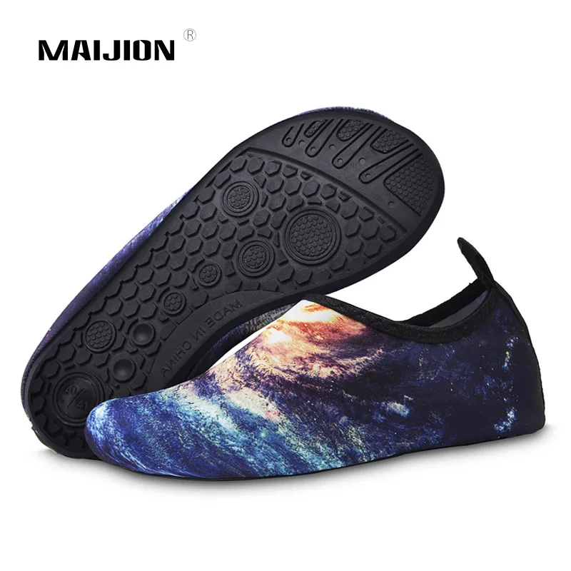 

New Summer Water Shoes Men's Barefoot Beach Sneakers Quick Dry Women Aqua Sandals Soft Swimming Fishing Diving Plus Size