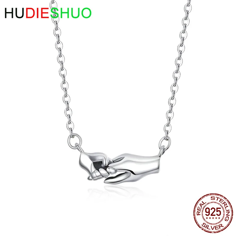 

MOM angel wings sterlingsilver necklace pendant female European and American jewelry guardian necklace