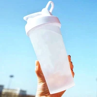 pulisi fitness shaker bottle gym water bottle whey protein powder shake mixer cup water drinking bottle sport gym shaker 600ml