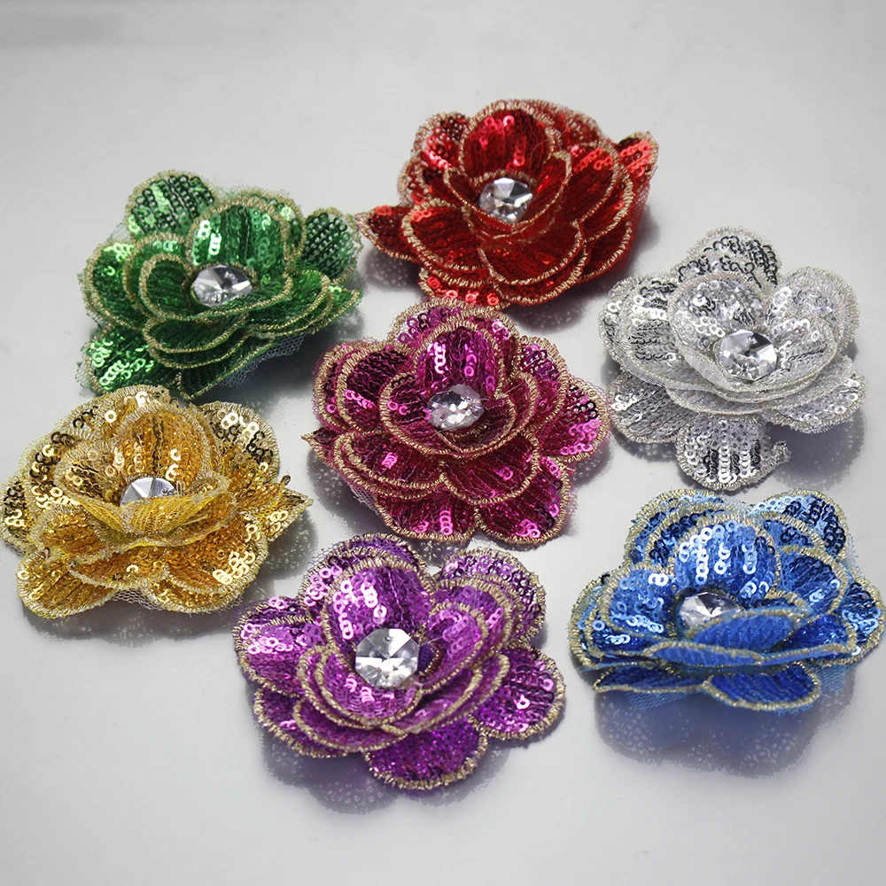 Аппликация для одежды с вышитыми цветами и бисером B273