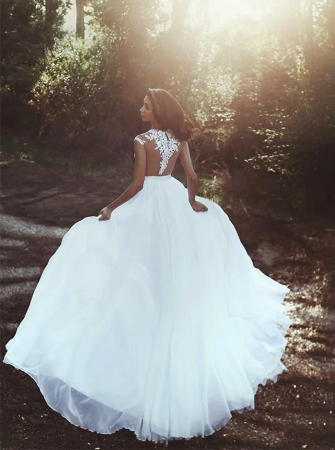 Элегантные длинные платья для выпускного вечера А силуэт белое иллюзионное