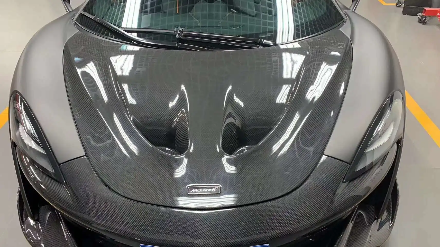 

Novitec style high quality carbon fiber hood for 540c 570s 570GT
