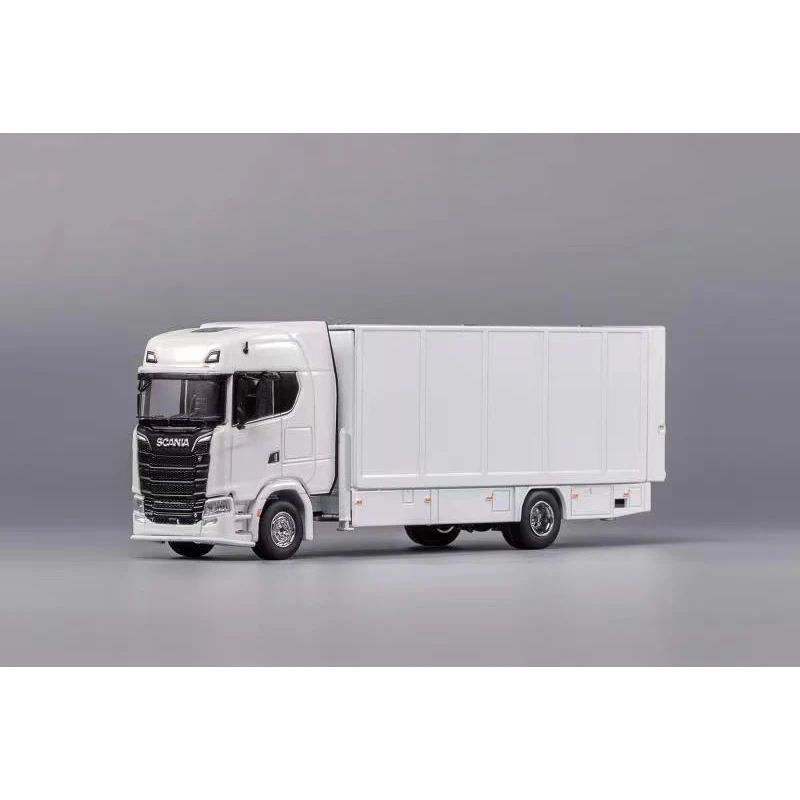 Модель литая автомобиля GCD 1/64 Scania S730 закрытый прицеп для транспортировки с
