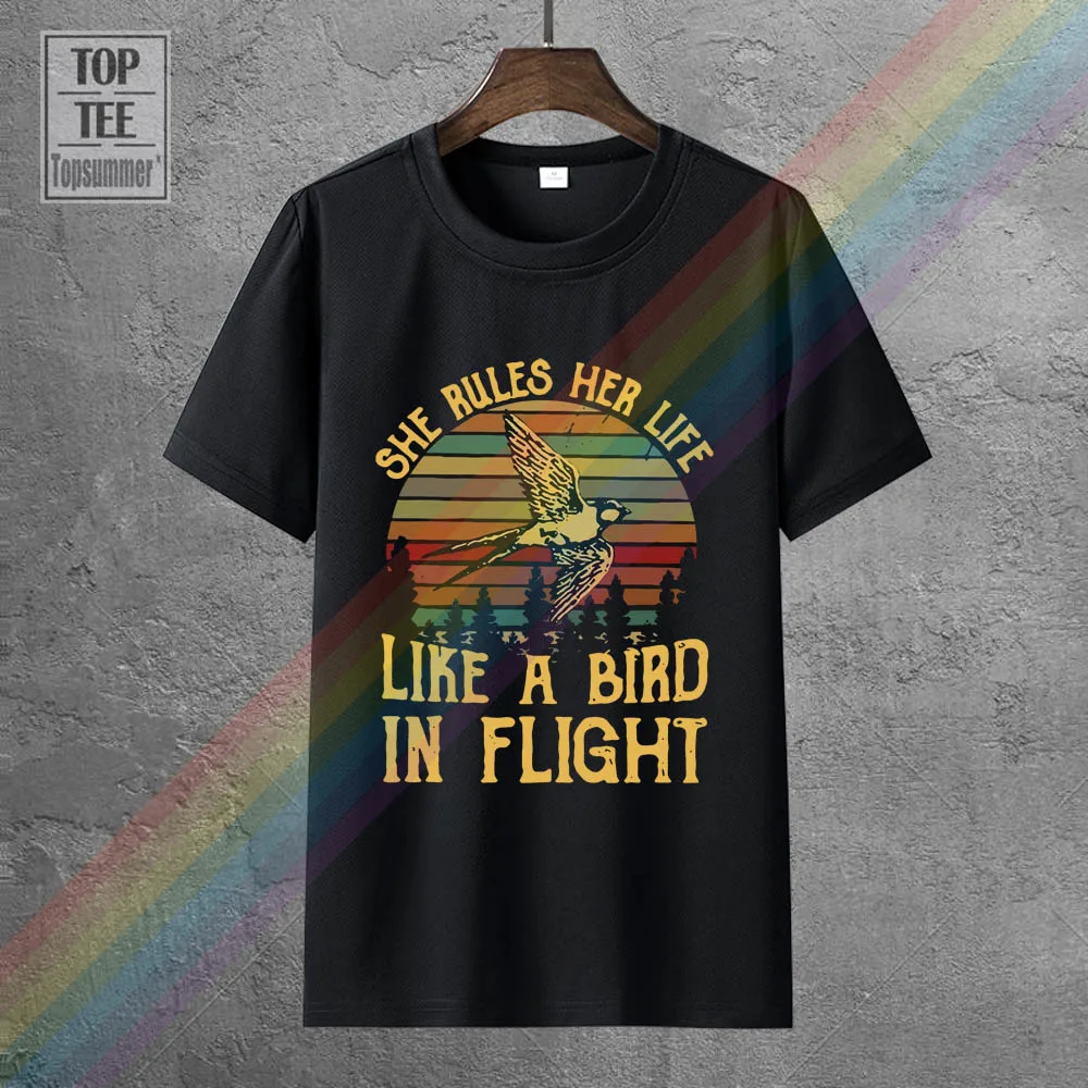 

She Rules Her Life Like A Bird In Flight Vintage Retro T Shirt Men Cotton S 6Xl