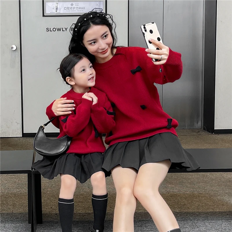 

Вязаный свитер Vigarelyan ручной работы с бантом, модная семейная одежда, зимний теплый красный пуловер, топы