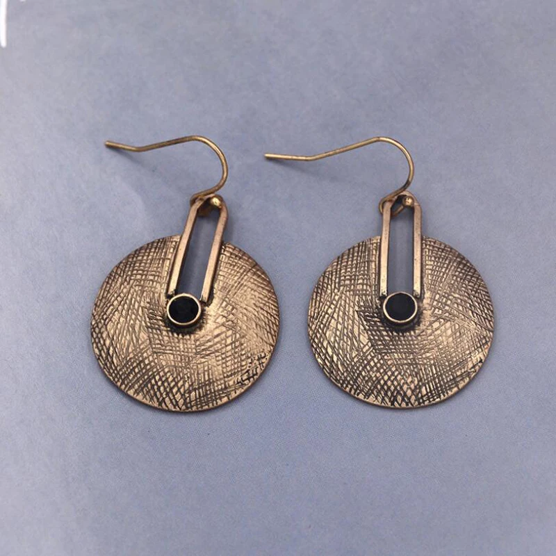 Amaiyllis винтажные резные круглые Висячие серьги для женщин с этническим узором