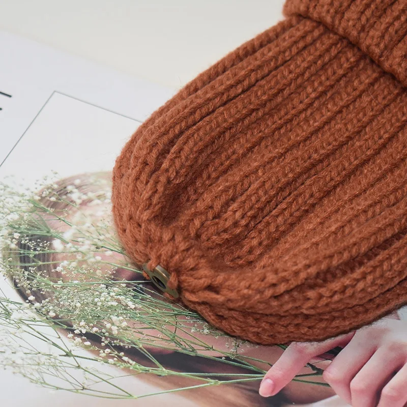 Норки и мех лисы бейсболка помпонами зимняя женская шапка для девочек вязаная