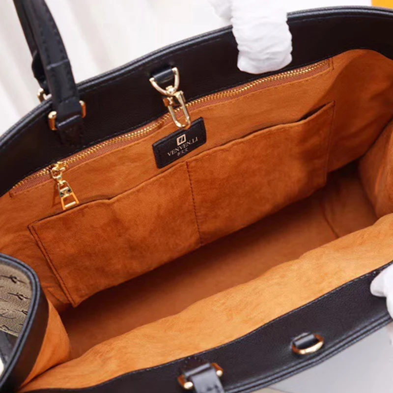 

Franch v vl 2021new fashion travel bag women's handbag multifunctional straddle shoulder bag fashion bag women's leather bag