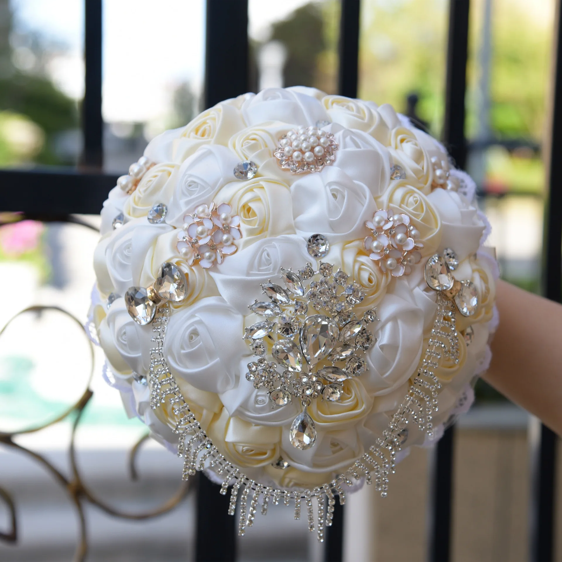 

Wedding Bridal Bouquet Gifts Christmas Gift Supplies Wedding Supplies Crystal Wedding Bouquet