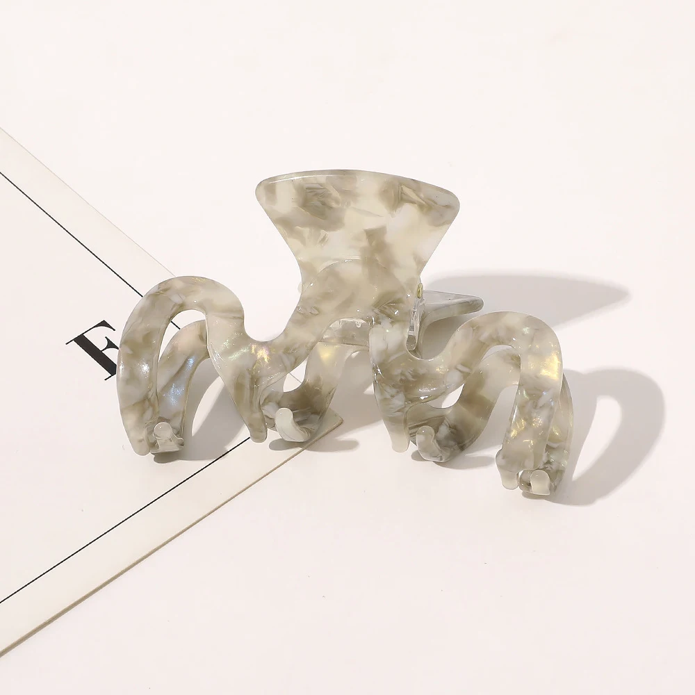 

Simple Style Hair Clips For Women Girls W Shape Claw New Fashion Clip Claws Clamps Hairpins Crab Hair Female Accessories