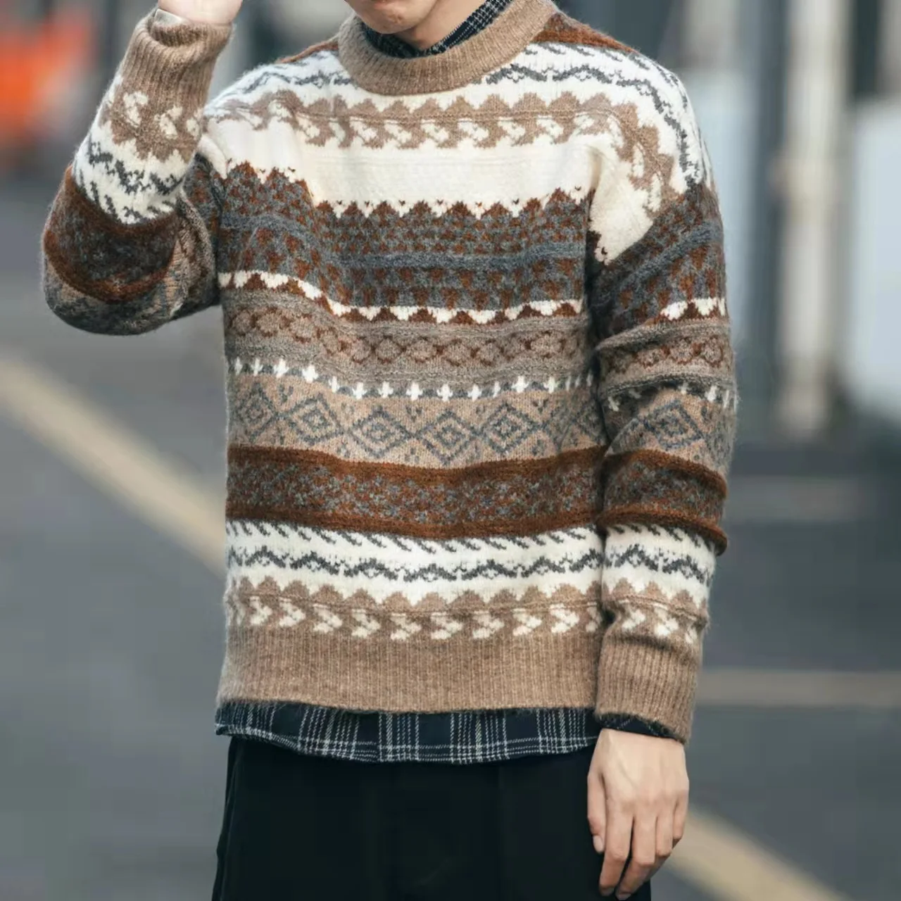

New Harajuku style round neck contrast sweater men's casual fashion loose thickened round neck sweater lazy sweater