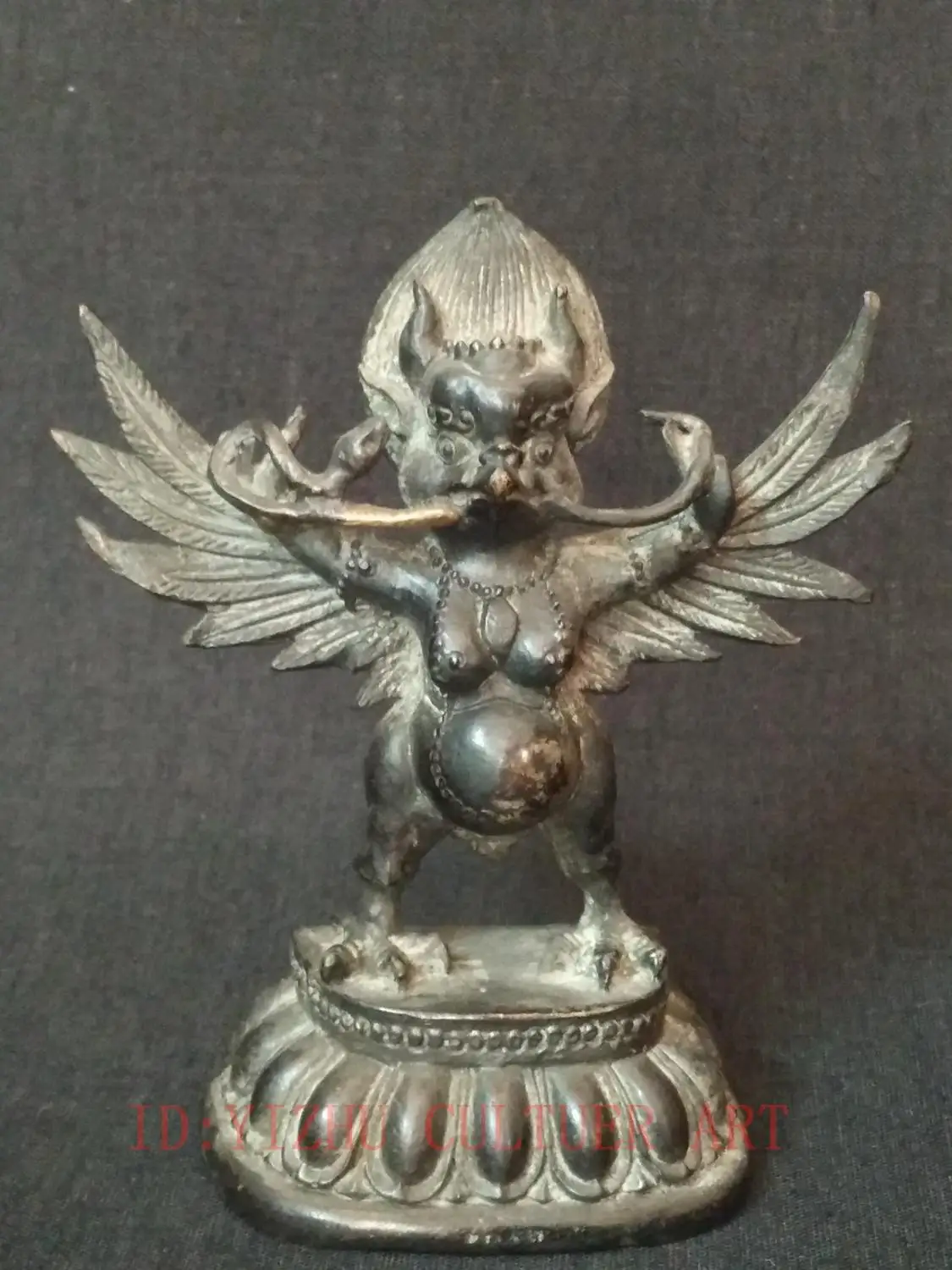 

YIZHU CULTUER ART Collection China Copper Hand Carving Tibetan Eagle Buddha Statue Old Decoration