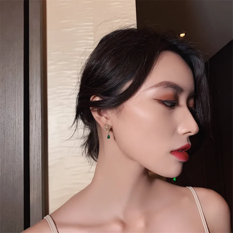 FYUAN, Винтажные серьги в форме капель из сплава, для женщин, изысканные маленькие свисающие серьги с зеленым кристаллом, модные ювелирные изделия, подарки