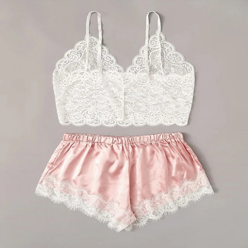 Пижама женская кружевная атласная короткая летняя с шортами | Тематическая